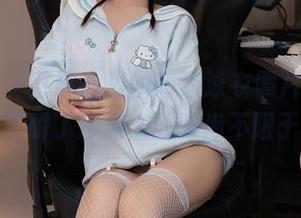 秀人网 – 直戳心里的高清泳衣照片，袁圆更是证明了沙滩上的时尚不限于美！