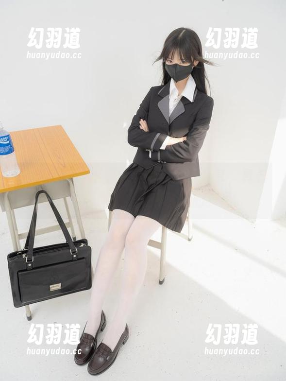 紧急企划 - 小恩优等生写真集分享，真希望能扎进那些“优等生”的梦里。