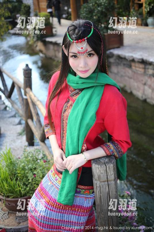 美媛馆 - 上天的恩赐，唐琪儿高清写真里的美腿实在太迷了！
