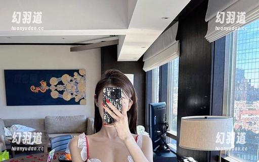 微密圈 - 脸红Dearie带你体验袜子秀：你能拒绝这种‘娇柔’吗？