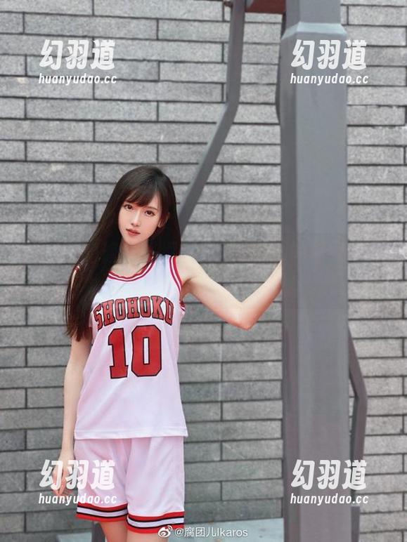 反传统的修女：腐团儿Ikaros的修女写真图片分享