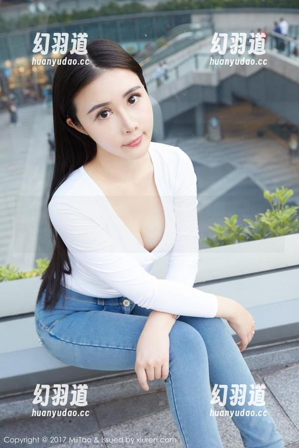 蜜桃社 - Rola的温柔套图都画满了小心心，快来下载再说！