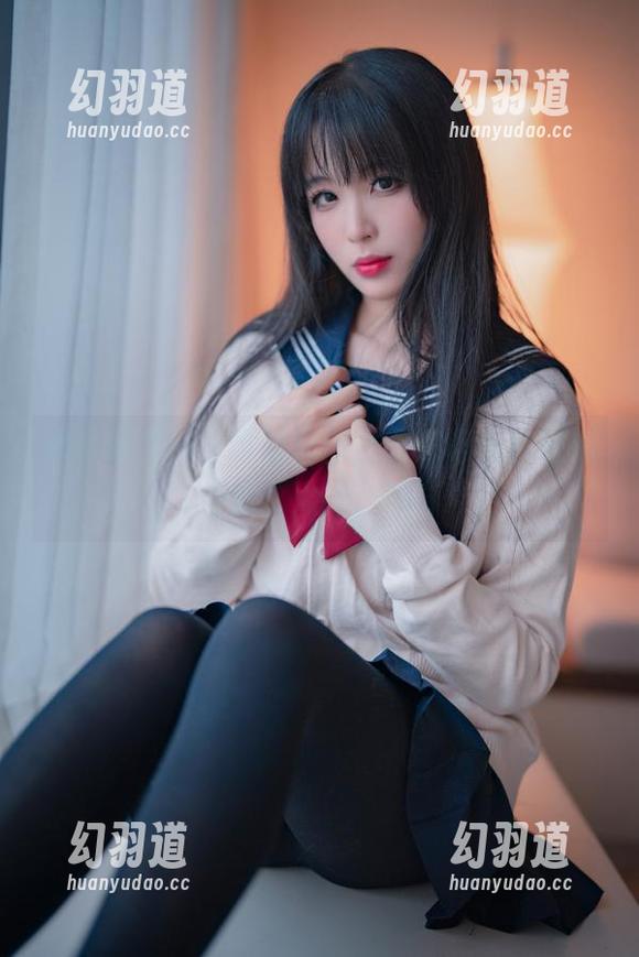 水手服和轩萧学姐，居然能在写真里碰撞出如此火花，神奇