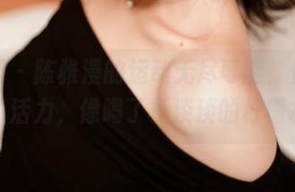 轰趴猫 – 陈雅漫的运动无尽可能，作品渗透了活力，像喝了杯淡淡的柠檬水。