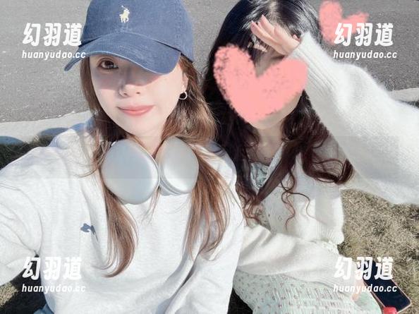 点击攻略！闪月半夏季制服网盘合集，老司机必备！