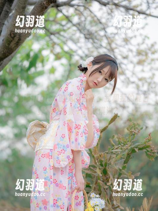 魔物喵nigisa的美图日常：我和我的夏日野餐…结果一身冰淇淋？