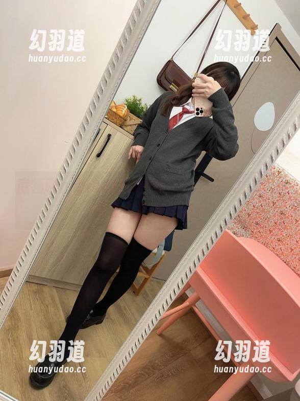魔物喵nigisa日常壁纸——就想问，能不能发点更有趣的？